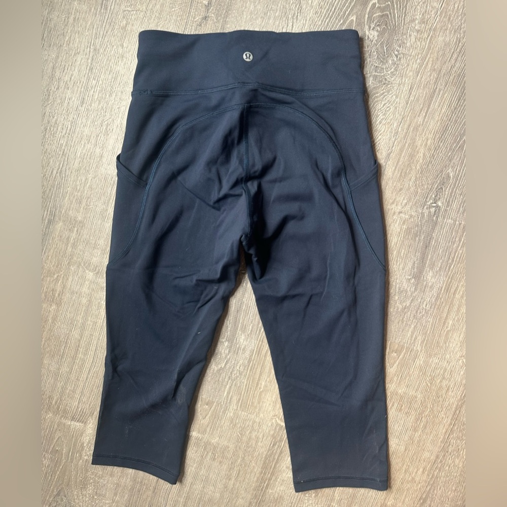 Lululemon yoga pants